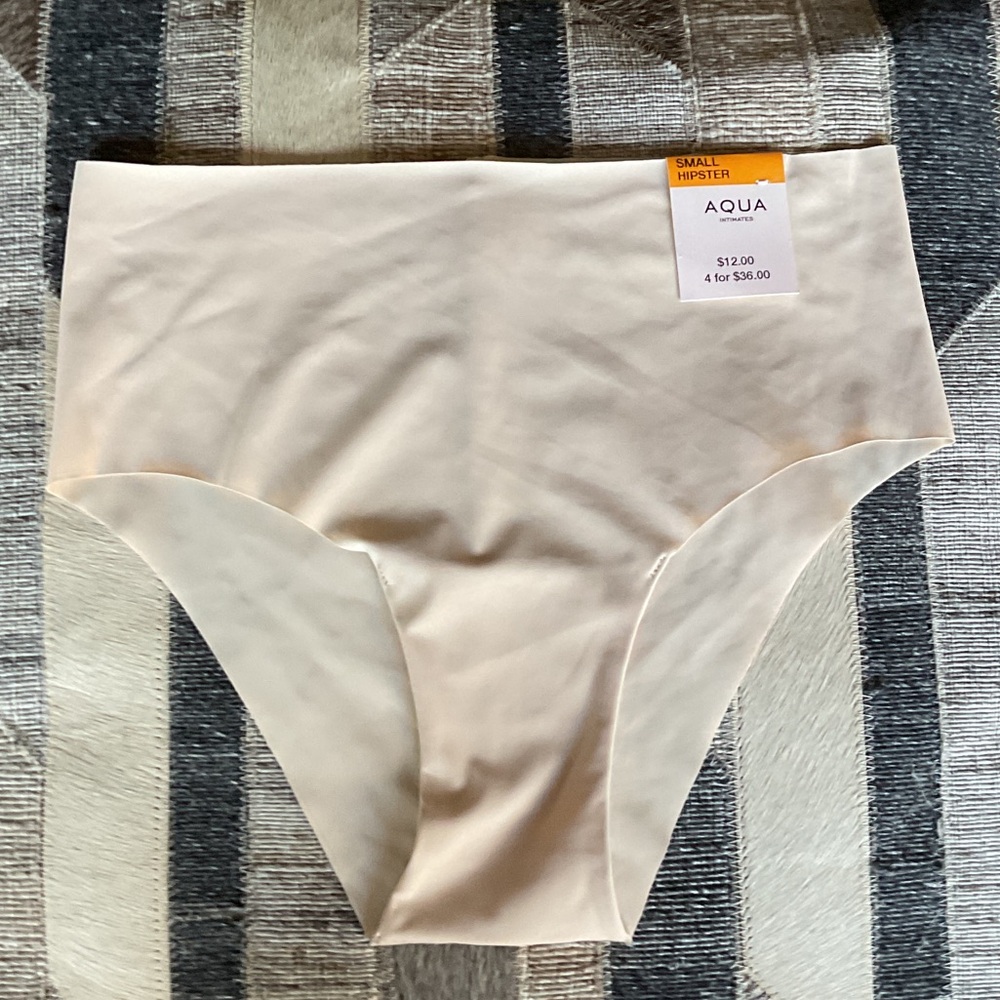 Aqua -  Nude Seamless High Waist Hipster, Small